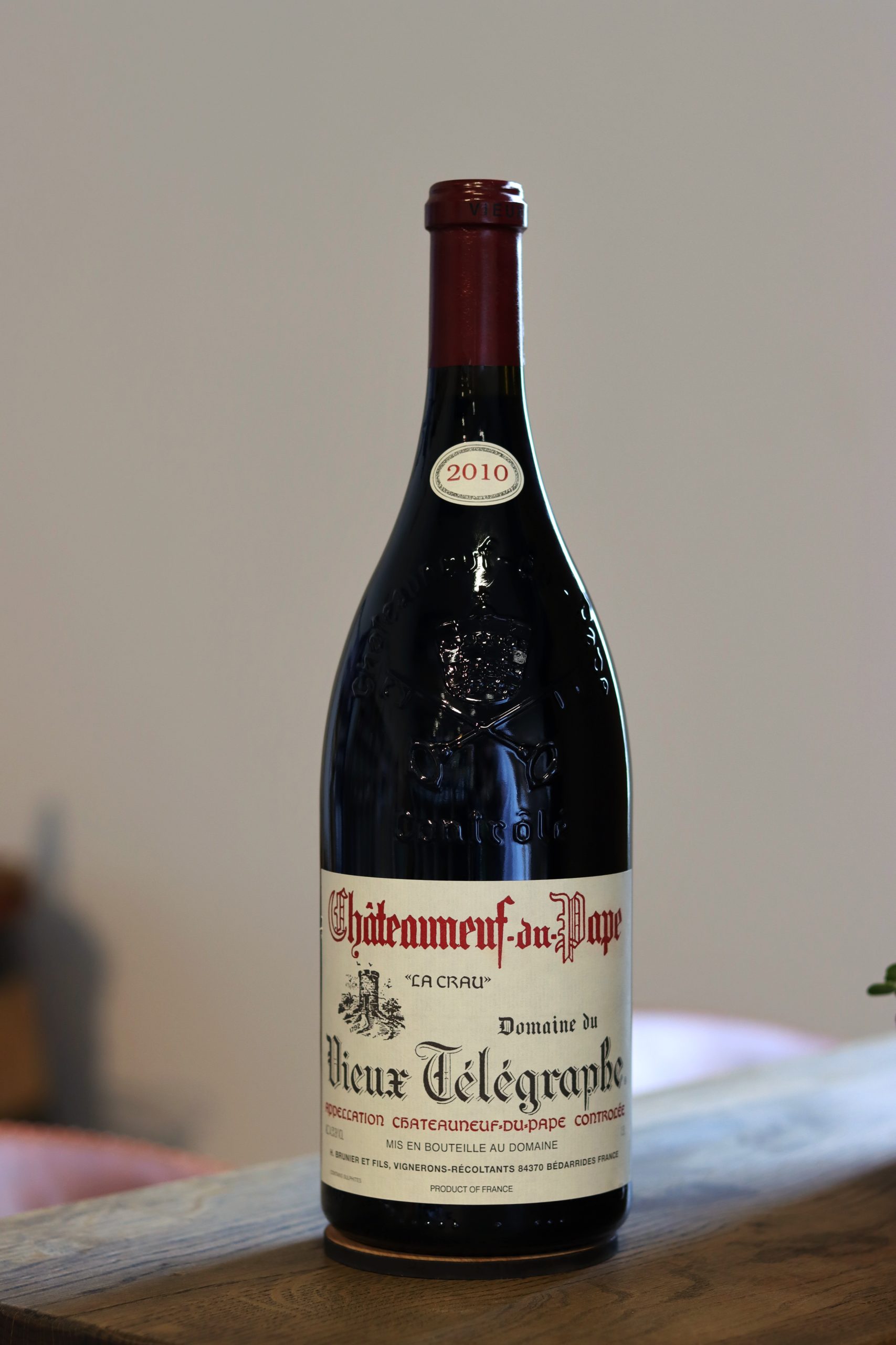 2010 Domaine du Vieux Télégraphe "La Crau" (MAGNUM) – Châteauneuf-du-Pape, Frankrig